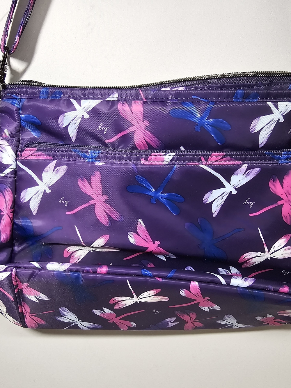 lug Shimmy Crossbody Bag - Picture 2 of 12